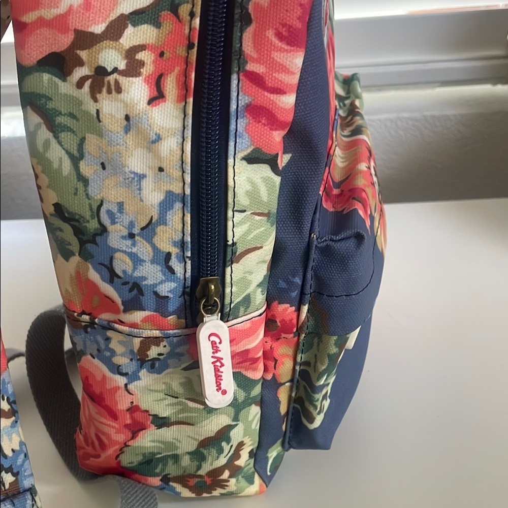 Cath Kidston Navy and Floral Backpack - Picture 4 of 9